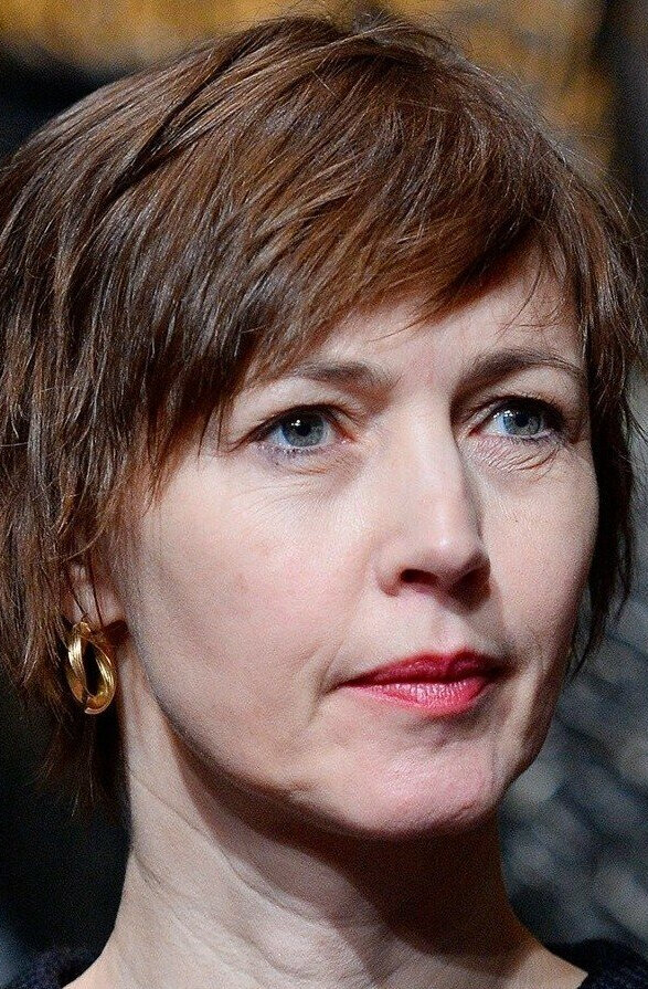 фото Петронелла Баркер