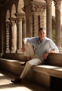 фото Лайам Торрес