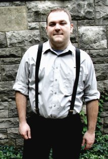 фото Николас Холлэнд