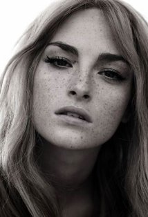 фото Эмбер Джин Роуэн