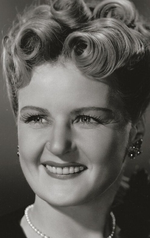 фото Мойна МакДжилл