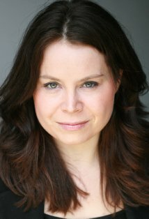 фото Кэролин Гудеар