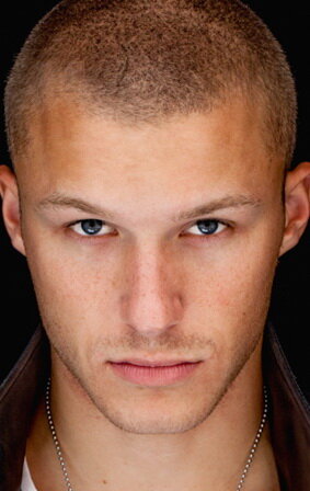 фото Скайлер Максон