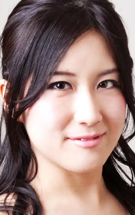 фото Маю Харада