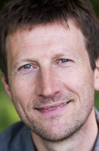 фото Марк Базелей