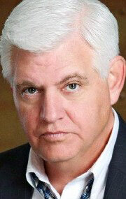 фото Стив Том