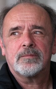 фото Кристиан Крахай