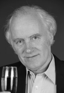 фото Нил Брум