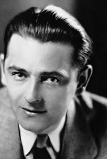 фото Брайан Фой