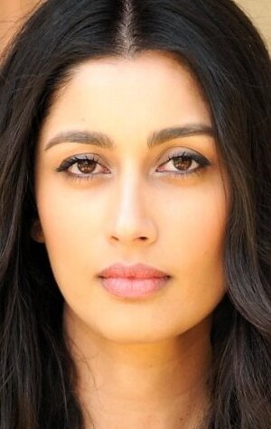 фото Каришма Ахлувалиа