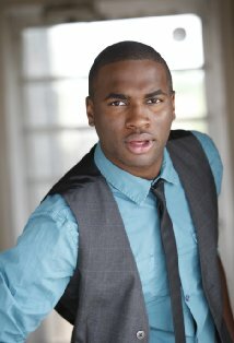 фото Джош Бонзи