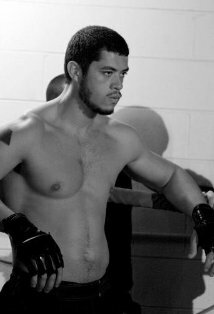 фото Эдриан Уэст