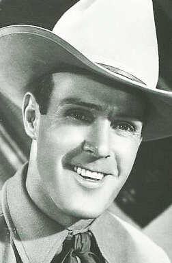 фото Кермит Мэйнард