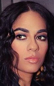 фото Шэрон Карпентер