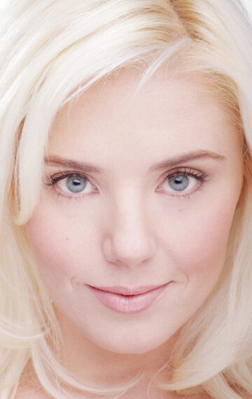 фото Меджи Мэддок