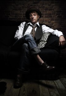 фото Джонни Табор