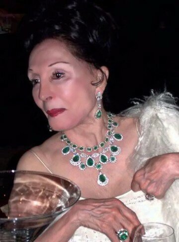 фото Пилар Уэйн