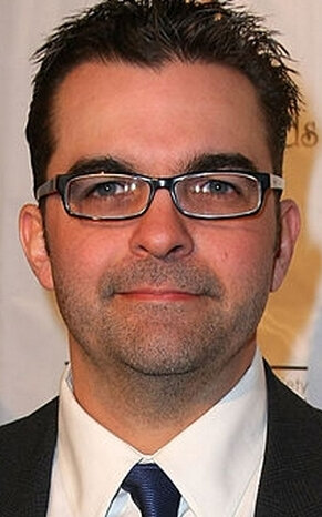 фото Гаррет Элкинс