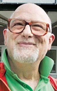 фото Дэнис Спердуклис