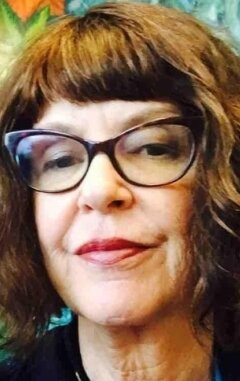 фото Поппи Кэннон-Риз