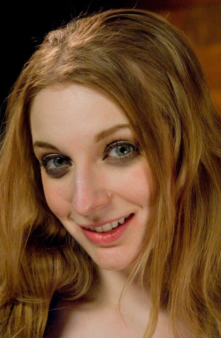 фото Ёла Дарлинг