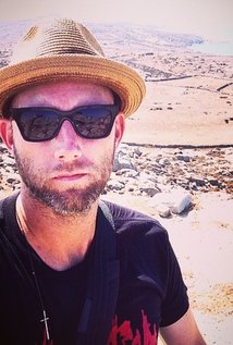 фото Деррик Хинман