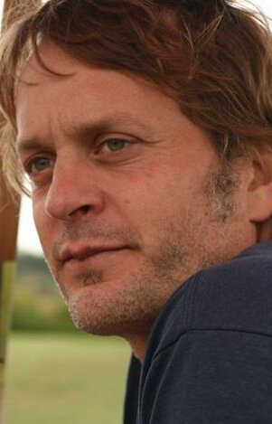 фото Росс Стюарт