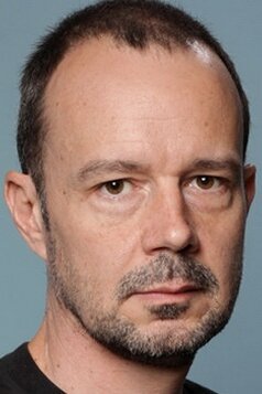 фото Дэррин Наварро