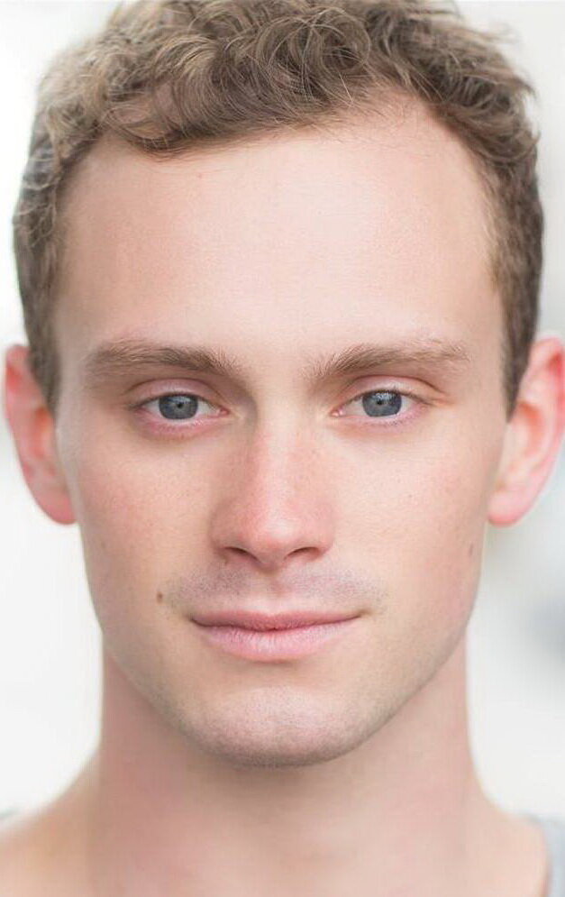 фото Джейкоб Карр