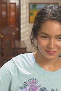 фото Sarah Lahbati