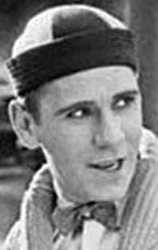 фото Брукс Бенедикт