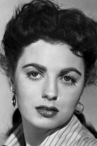 фото Фэйт Домерг