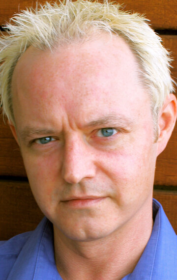 фото Десмонд Аскью