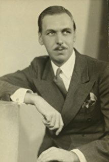 фото Филип Тонг