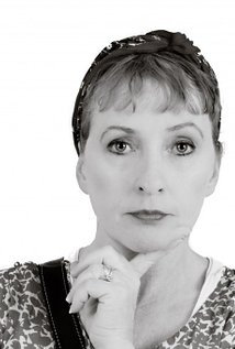 фото Джули Карнахан