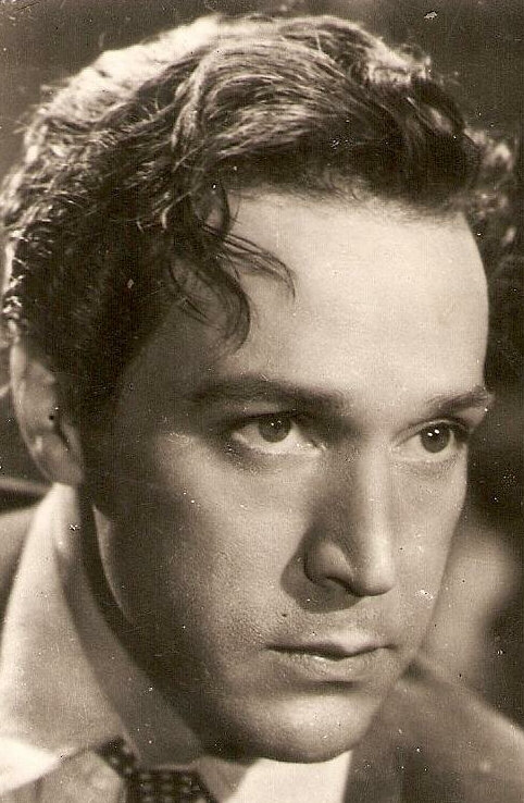 фото Антониу Вилар