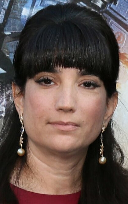 фото Лоренца Ньютон