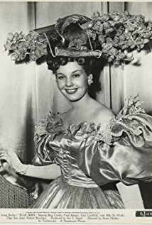 фото Люси Нок