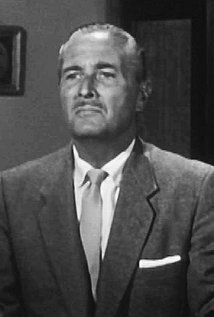 фото Стюарт Холл