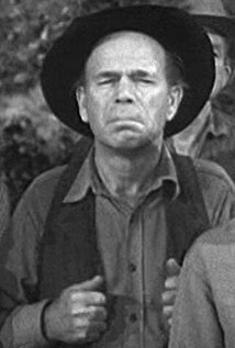 фото Чик Хэннон