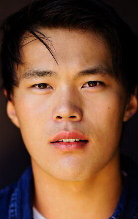 фото Джон Харлан Ким