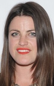 фото Лили Холл