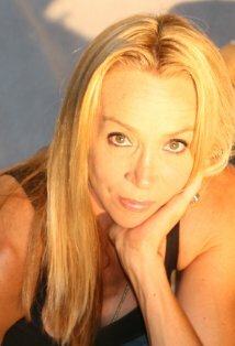 фото Эми Тинкэм