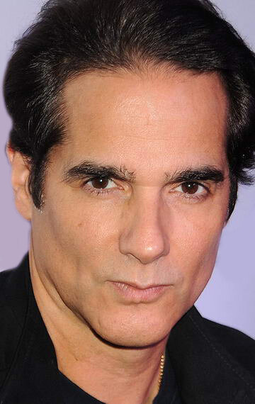 фото Юл Васкес