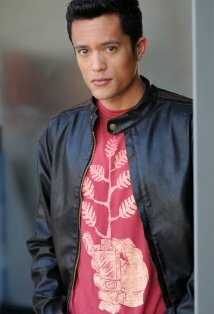 фото Майкл Акоста