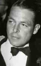 фото Коллье Янг