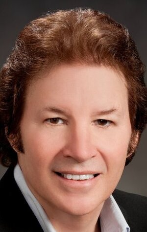 фото Нил Брин