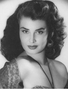 фото Лоретт Луез