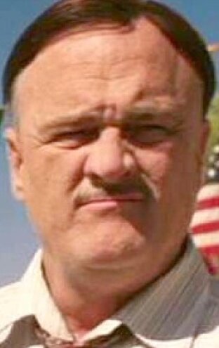 фото Джереми Робертс