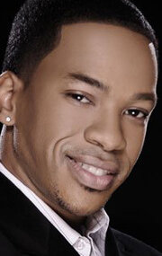 фото Ллойд Дж. Уоттс